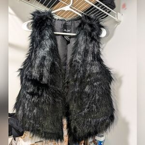 Me Jane faux fer vest